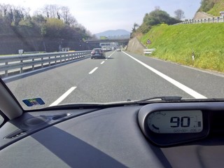 In autostrada
