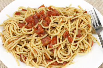 Spaghetti with Red Tomatoes