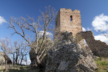 Fototapeta na wymiar Zamek w Nogarejas Villar Castrocontrigo, Leon.
