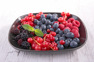 berries fruits