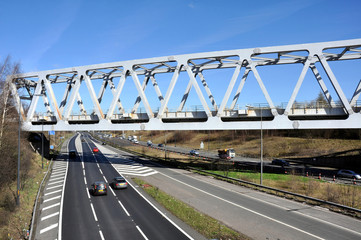 Fototapeta na wymiar Warren Truss Typ Most kolejowy