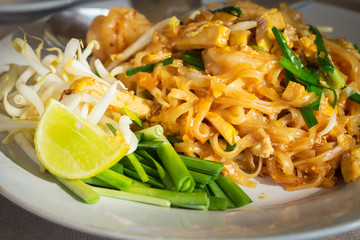 Pad Thai,fried noodle with tofu.