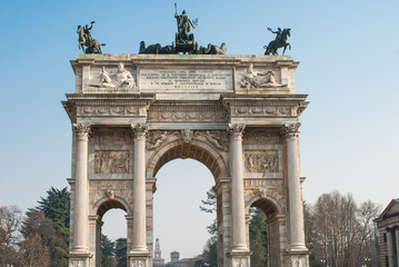 Fototapeta na wymiar Peace Arch, łuk triumfalny, Mediolan