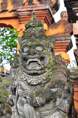 Fototapeta premium balinesische Statue