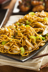 Asian Chow Mein Noodles