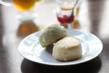 scones tea with strawberry jam