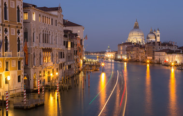 Fototapeta na wymiar Venice - Canal grande in evening dusk from Ponte Accademia