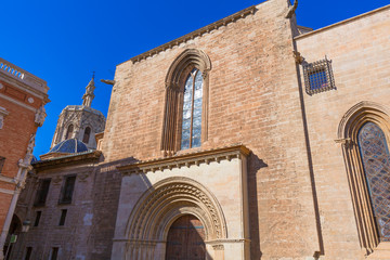 Fototapeta na wymiar Valencia Romanesque Palau door of Cathedral Spain