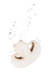 Champion im Wasser mit Luftblasen