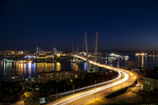 Night Vladivostok. Golden bridge