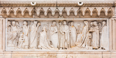 Close up at carving art underneath King Saint Stephen statue at