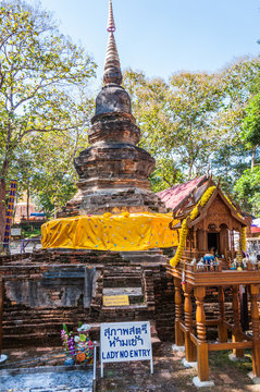 Pagoda of Wat Phra That Jom Kitti in Chiang Saen, THailand