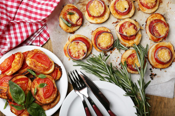 Small pizzas close up