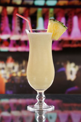 Pina Colada Cocktail in einer Bar oder Party