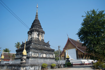 Fototapeta na wymiar Wat That in Luang Prabang , Laos