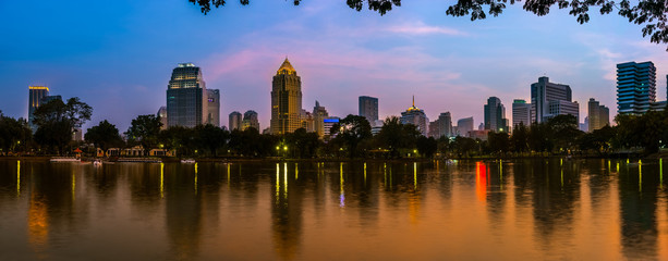 Fototapeta premium Bangkok city night view