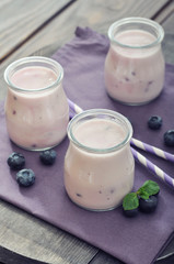 Yogurt with  fresh blueberry