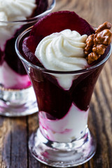 Salad with beet, cottage cheese and walnuts