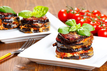 Parmigiana di melanzane: baked eggplant - italy, sicily cousine-