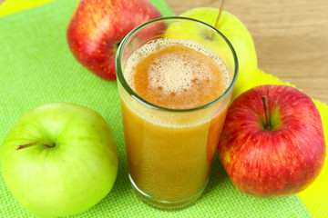 Healthy fresh juice of apples close up