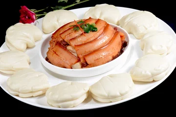  Chinese Food: Steamed Bread with Pork © bbbar