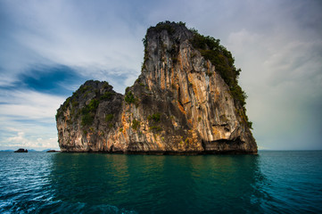 Naklejka premium Horse shape island in Trang, Thailand