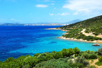 Fototapeta na wymiar Turquoise water near beach on Turkish resort, Bodrum, Turkey