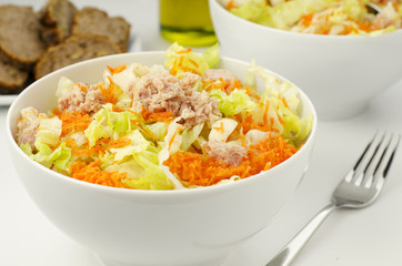 Salad with tuna
