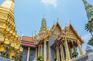 Fototapeta premium Temple of The Emerald Buddha 1
