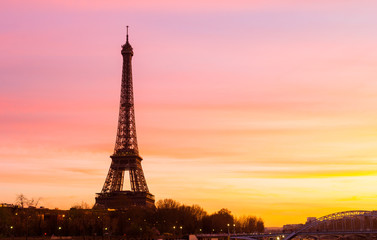 Fototapeta na wymiar Eiffel Tower at Sunset with copy space