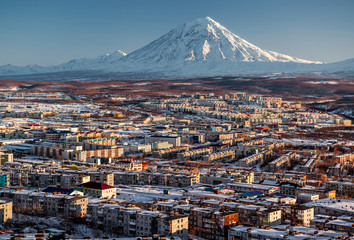 Petropavlovsk-Kamchatsky cityscape and Koryaksky volcano © Alex Tihonov
