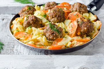 Meatballs with vegetables