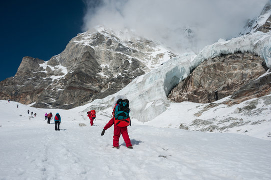 Crossing Tashi Lapcha pass, Everest region, Nepal