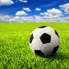 Fußball auf freiem Feld