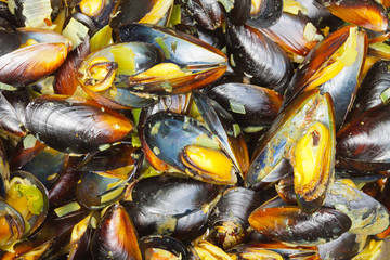 moules marinières à la créole