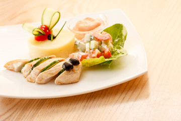 chicken with mashed potatoes for kids menu