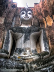 Fototapeta na wymiar Buddha statue at a Thai temple