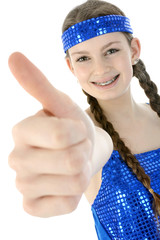 Teenager in Partykleid 