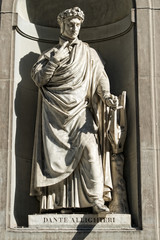 Florence uffizi statue Dante Alighieri