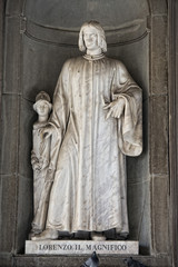 Florence uffizi statue Lorenzo il Magnifico