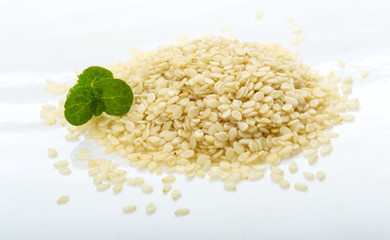 White sesame seeds
