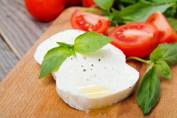 Mozzarella, tomatoes and basil