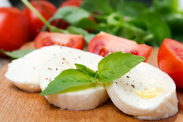 Mozzarella, tomatoes and basil