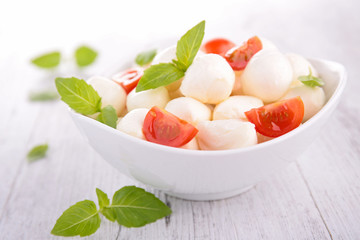 mozzarella salad with tomato and basil