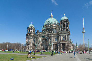 Berliner Dom mit Fernsehturm © Bernd Kröger