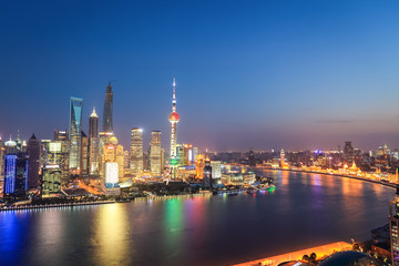 Fototapeta na wymiar shanghai skyline in nightfall