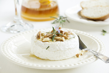 Baked camembert with honey and pecans.