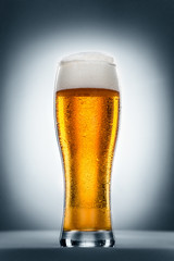 glass of wheat beer