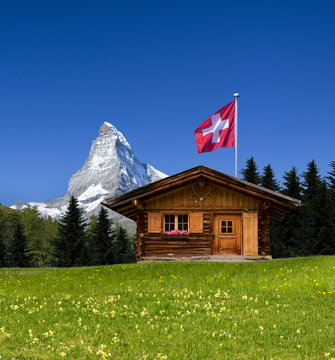Almhütte mit Matterhorn