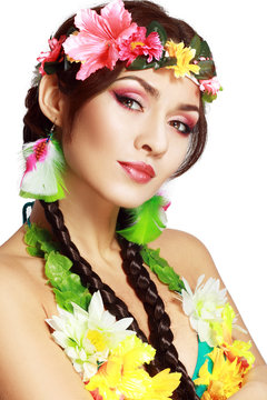 Hawaiian girl make up